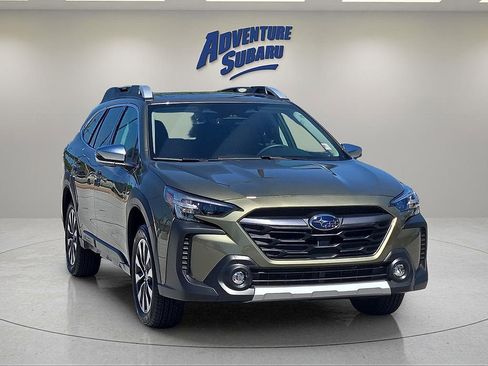 Certified 2023 Subaru Outback Touring AWD/4WD image 1