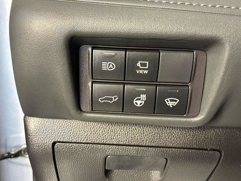 Used 2022 Toyota Highlander Platinum AWD/4WD image 29