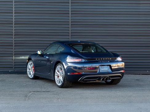 Certified 2021 Porsche 718 Cayman S image 3