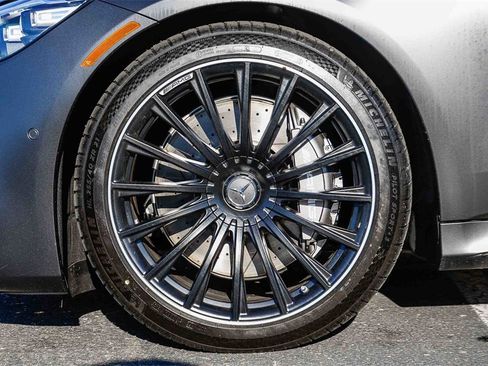 New 2026 Mercedes-Benz S 63 AMG S image 9