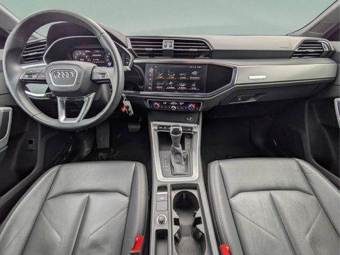 Used 2025 Audi Q3 2.0T Premium image 24