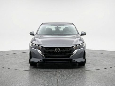 Used 2025 Nissan Sentra SV FWD image 2