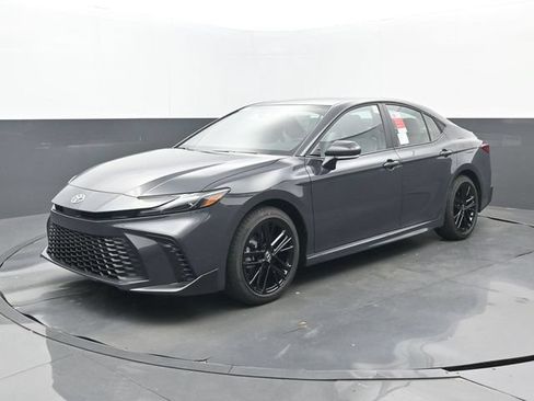 New 2026 Toyota Camry SE FWD image 22
