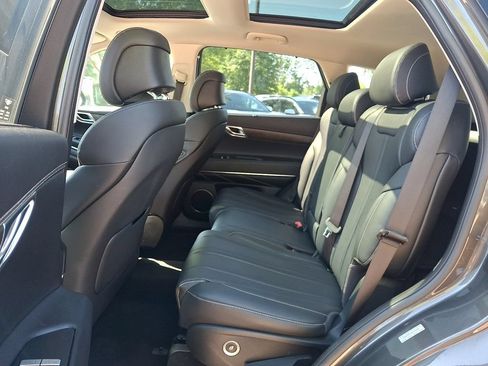 Used 2024 Genesis GV80 3.5T AWD/4WD image 10