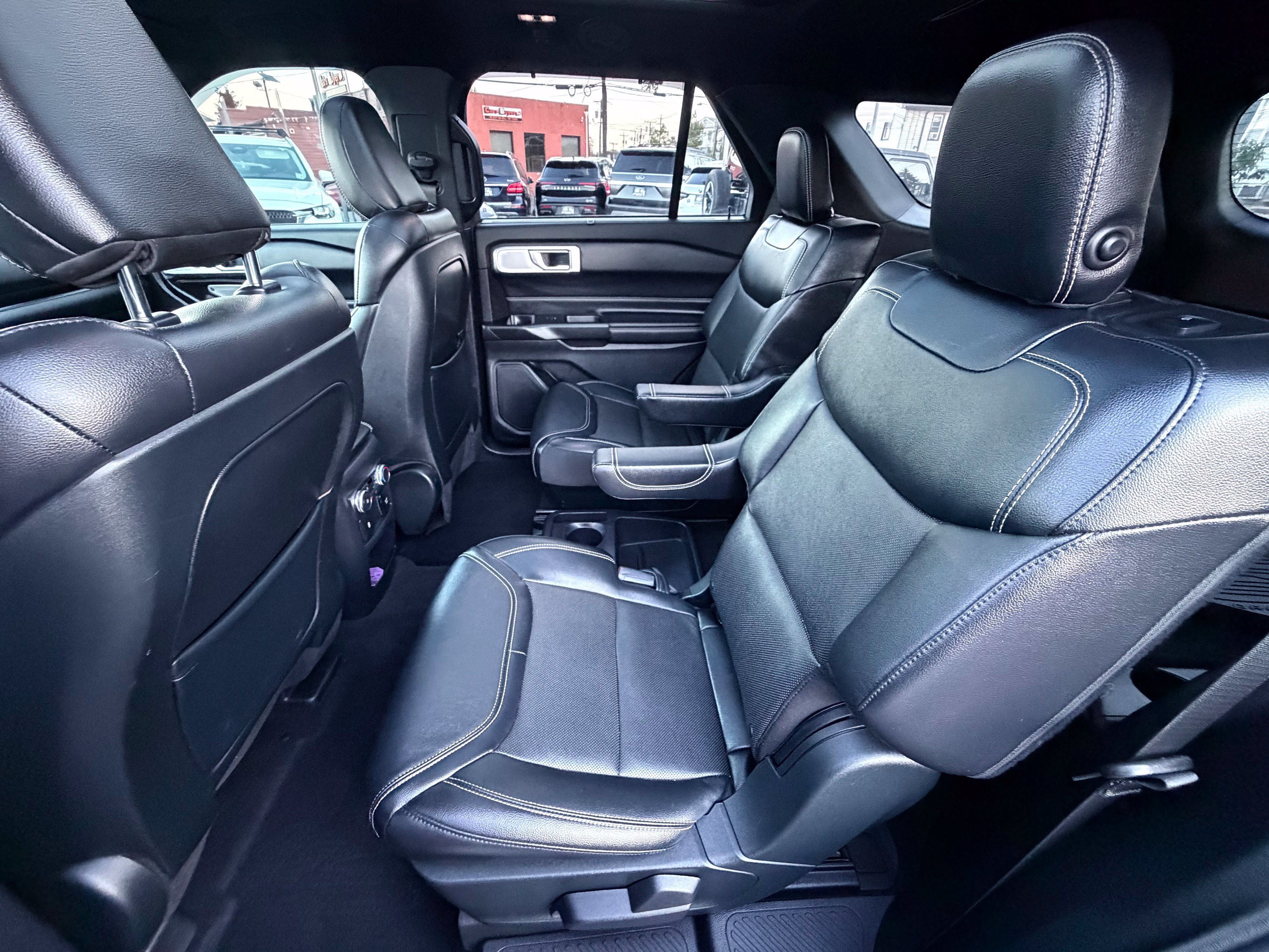 Used 2020 Ford Explorer ST w/ Premium Technology Package AWD/4WD image 19