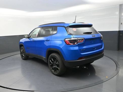 New 2026 Jeep Compass Latitude AWD/4WD image 7