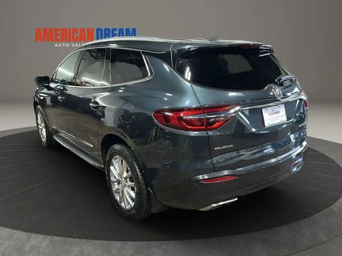 Used 2018 Buick Enclave Premium w/ Experience Buick Package AWD/4WD image 3