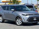 Certified 2024 Kia Soul LX w/ Option Group 015 image 2