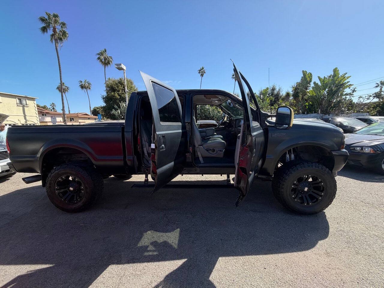 Used 2004 Ford F250 Lariat AWD/4WD image 8