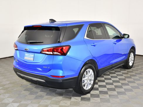 Used 2024 Chevrolet Equinox LT w/ LPO, Floor Liner Package AWD/4WD image 5