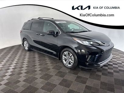 Used 2021 Toyota Sienna XSE