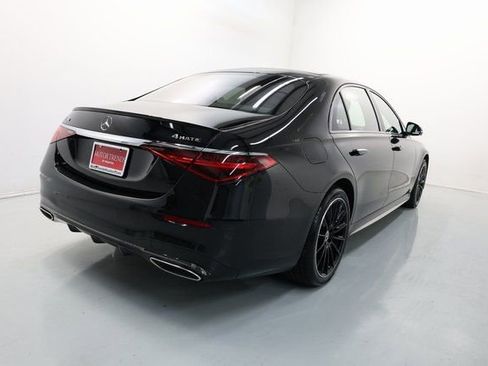 Used 2024 Mercedes-Benz S 580 S 580 4MATIC image 78