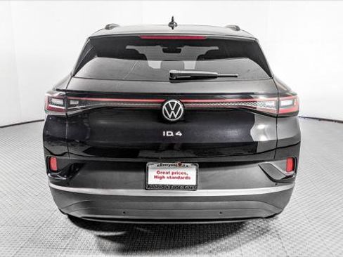 Used 2023 Volkswagen ID.4 Pro S image 6