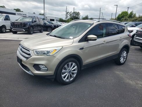 Used 2017 Ford Escape Titanium AWD/4WD image 2