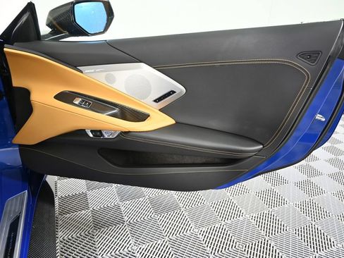 Used 2021 Chevrolet Corvette Stingray Preferred Cpe w/ Z51 Performance Package RWD image 14