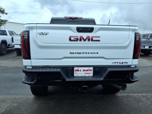 New 2026 GMC Sierra 2500 AT4X AWD/4WD image 6