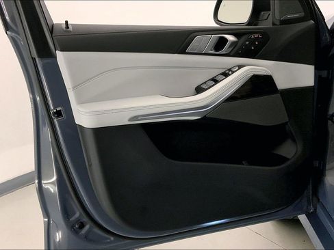 Certified 2026 BMW X7 xDrive40i image 24