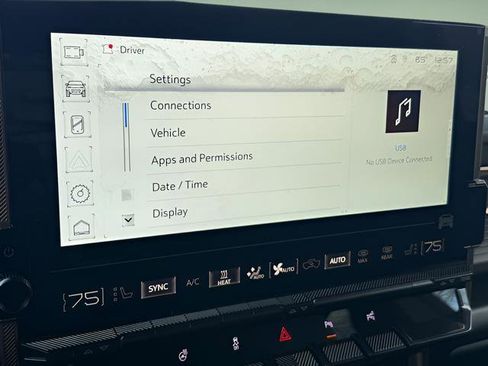 Used 2025 GMC Hummer EV 3X image 42