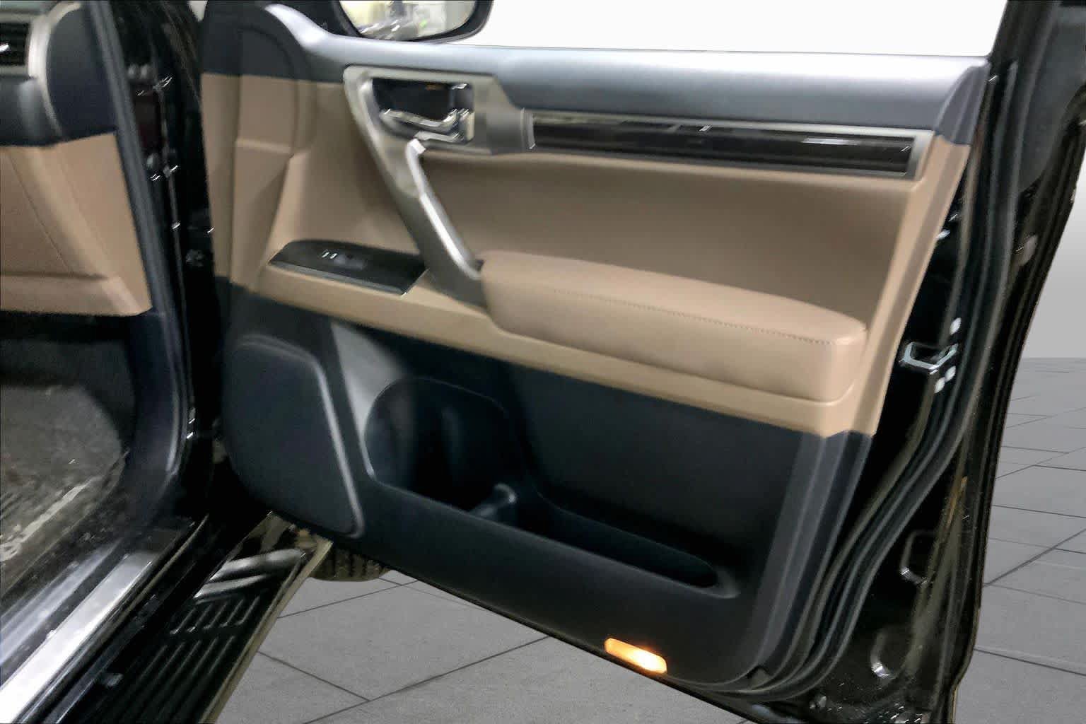Certified 2023 Lexus GX 460 Premium w/ Premium Package AWD/4WD image 23