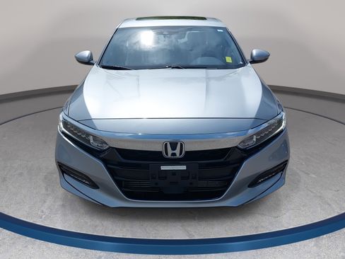 Used 2018 Honda Accord EX-L image 2