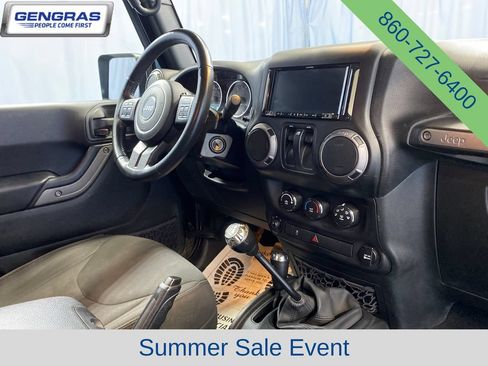 Used 2017 Jeep Wrangler Sport AWD/4WD image 36