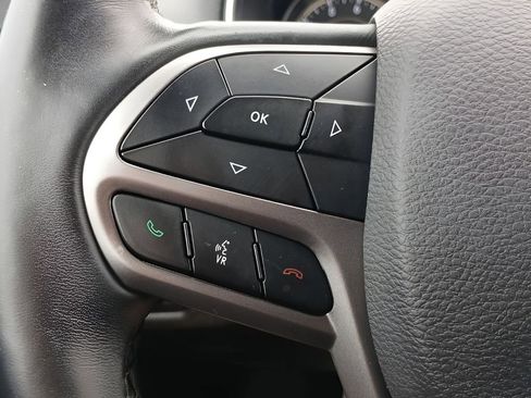 Used 2019 Jeep Cherokee Limited w/ Trailer Tow Group AWD/4WD image 19