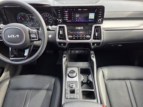 Used 2023 Kia Sorento EX AWD/4WD image 15