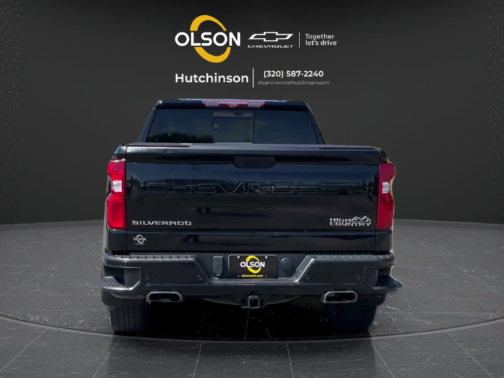 Used 2020 Chevrolet Silverado 1500 High Country w/ Technology Package AWD/4WD image 4