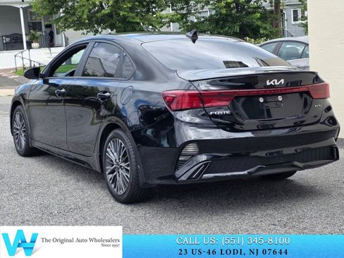 Used 2023 Kia Forte GT-Line w/ GT-Line Technology Package FWD image 4