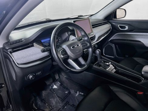 Used 2022 Jeep Compass Latitude w/ Convenience Group AWD/4WD image 9