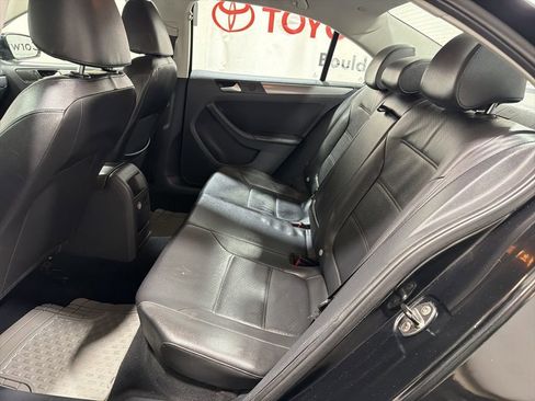 Used 2014 Volkswagen Jetta TDI FWD image 18