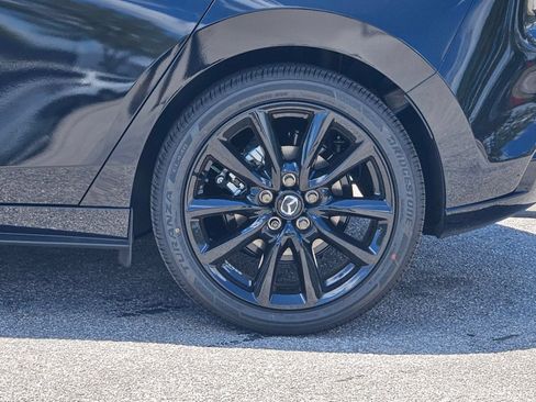 New 2026 MAZDA MAZDA3 2.5 S Hatchback w/ Premium Pkg FWD image 17