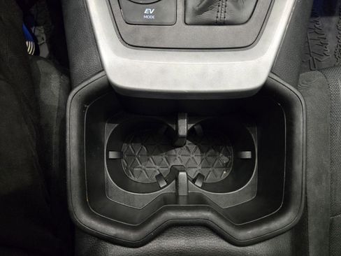 Used 2023 Toyota RAV4 AWD Hybrid image 35