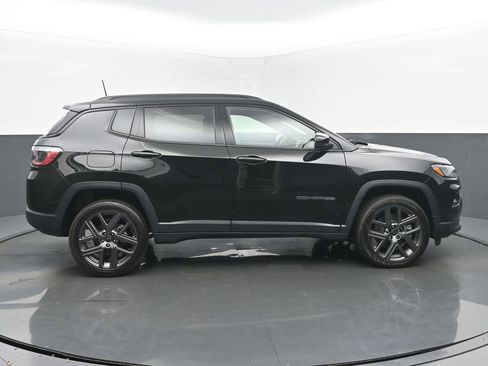 New 2026 Jeep Compass Limited image 6