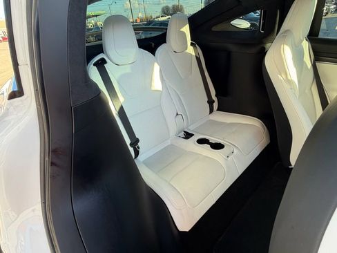 Used 2023 Tesla Model X Plaid image 30