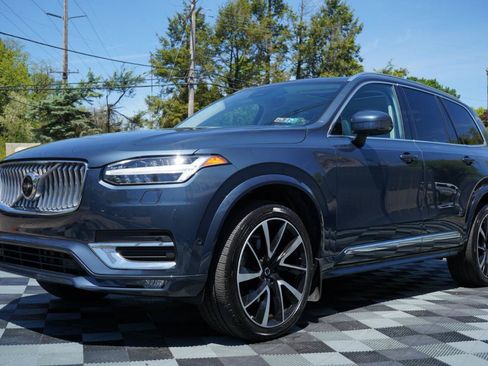 Used 2023 Volvo XC90 B6 Plus w/ Protection Package Premier AWD/4WD image 13
