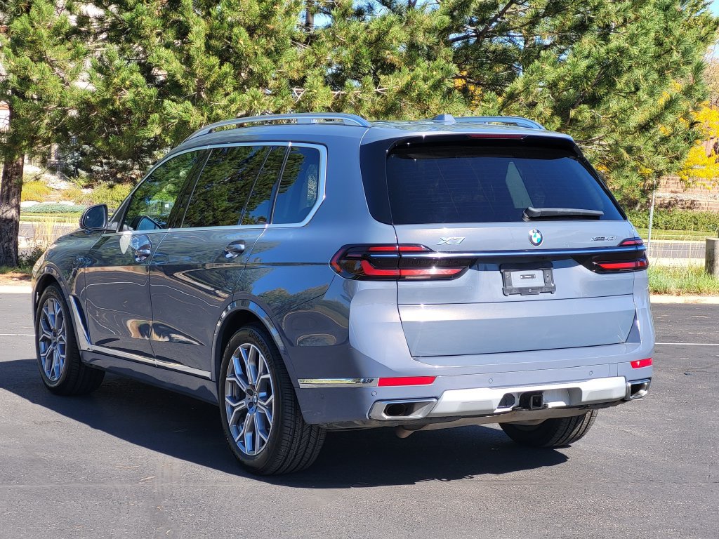 Used 2024 BMW X7 xDrive40i w/ Premium Package AWD/4WD image 8