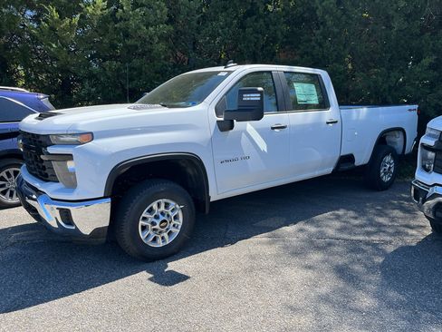 New 2026 Chevrolet Silverado 2500 W/T w/ WT/CX Safety Package image 4