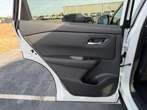 New 2026 Nissan Rogue SV w/ Cold Weather Package FWD image 14
