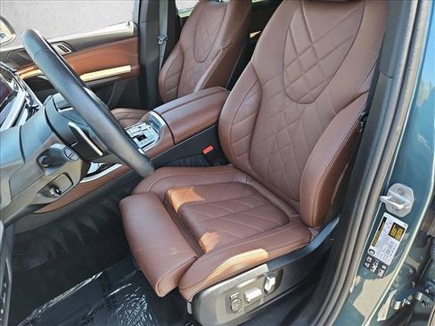 Used 2025 BMW X5 xDrive40i w/ Premium Package AWD/4WD image 17