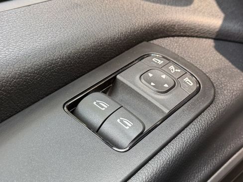 New 2026 Mercedes-Benz Sprinter 2500 image 17