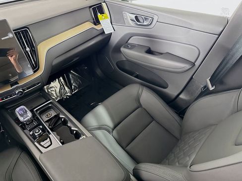 New 2026 Volvo XC60 B5 Plus w/ Protection Package image 24