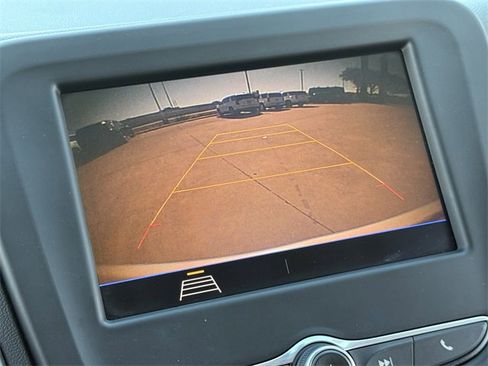 Certified 2021 Chevrolet Equinox LS w/ LS Convenience Package image 17