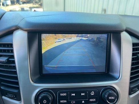 Used 2020 GMC Yukon XL Denali w/ Denali Premium Package image 27