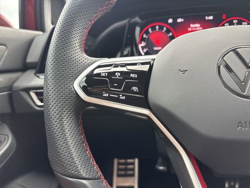 Used 2024 Volkswagen GTI SE image 28