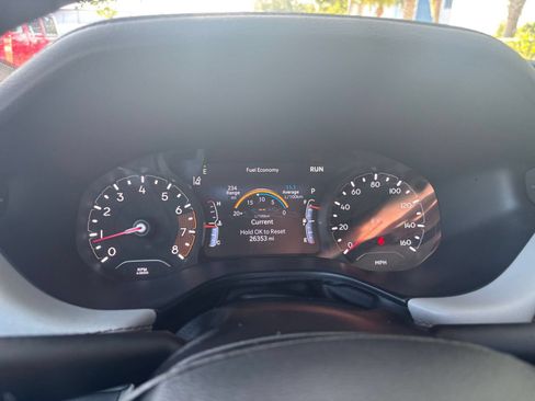 Used 2025 Jeep Compass Limited AWD/4WD image 41
