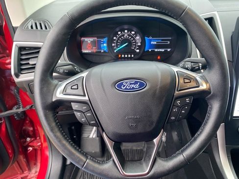 Used 2024 Ford Edge SEL w/ Convenience Package image 10