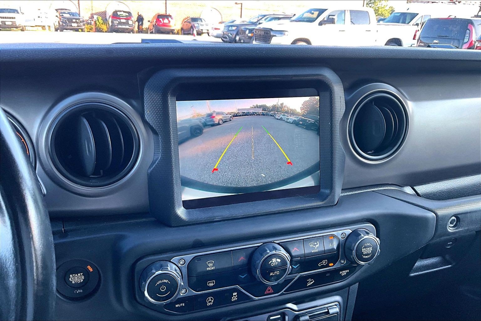 Used 2020 Jeep Wrangler Unlimited Sport S w/ Sun And Sound Package AWD/4WD image 18