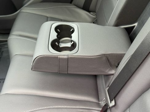 Used 2026 Mercedes-Benz GLE 350 4MATIC image 34