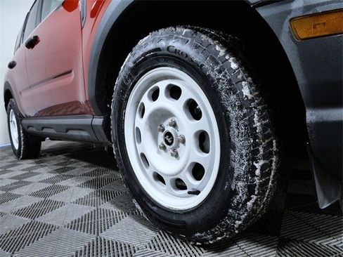 Certified 2024 Ford Bronco Sport Heritage w/ Heritage Convenience Package image 2